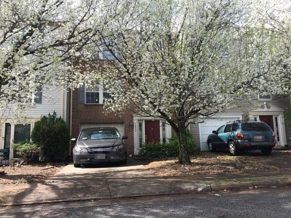 16754 Sweeney Ln, Woodbridge, VA 22191
