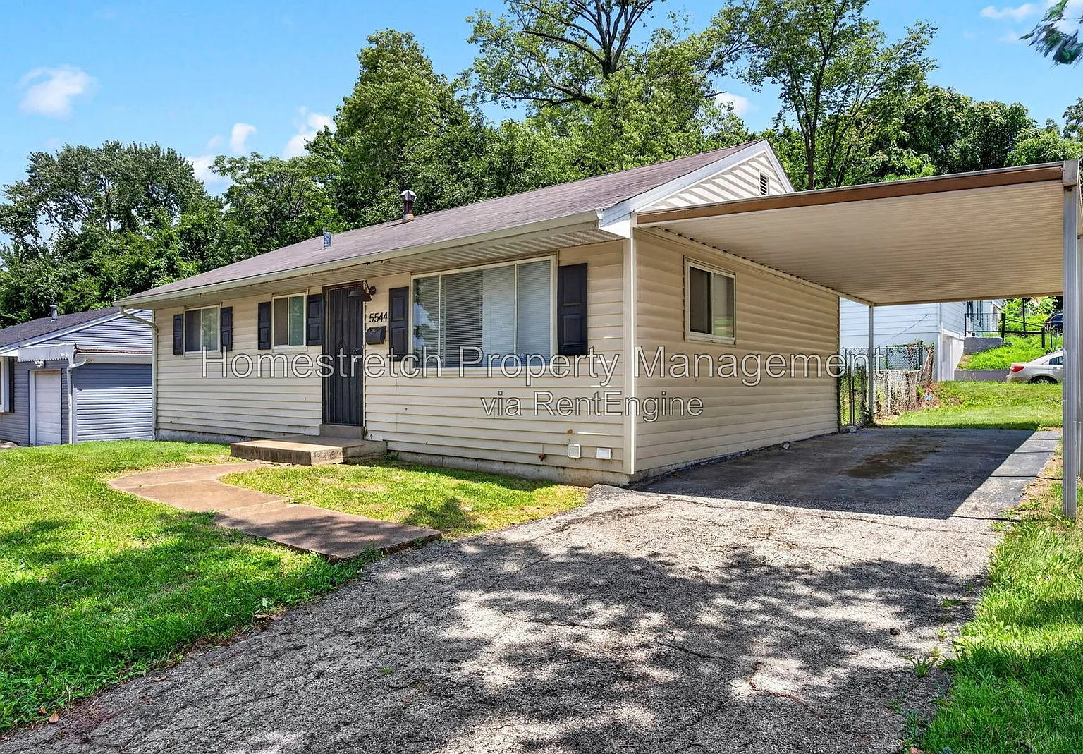 3 bed, 1.0 bath, 888 sqft, $1,395 — Photo 4