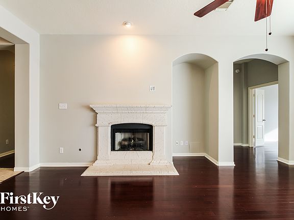 4th image of 4506 Mansfield Park Ct