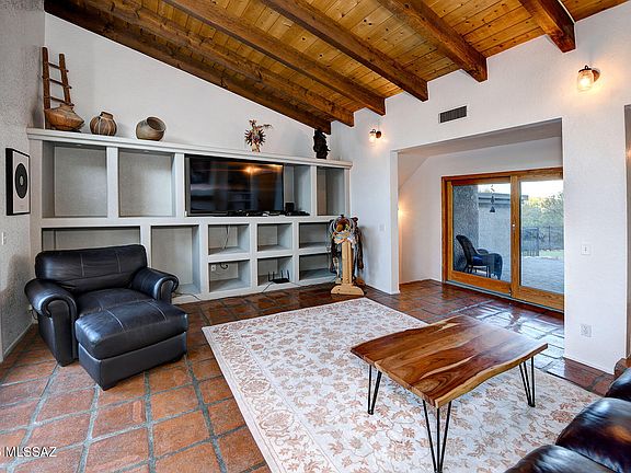 3rd image of 6036 E Paseo Cimarron