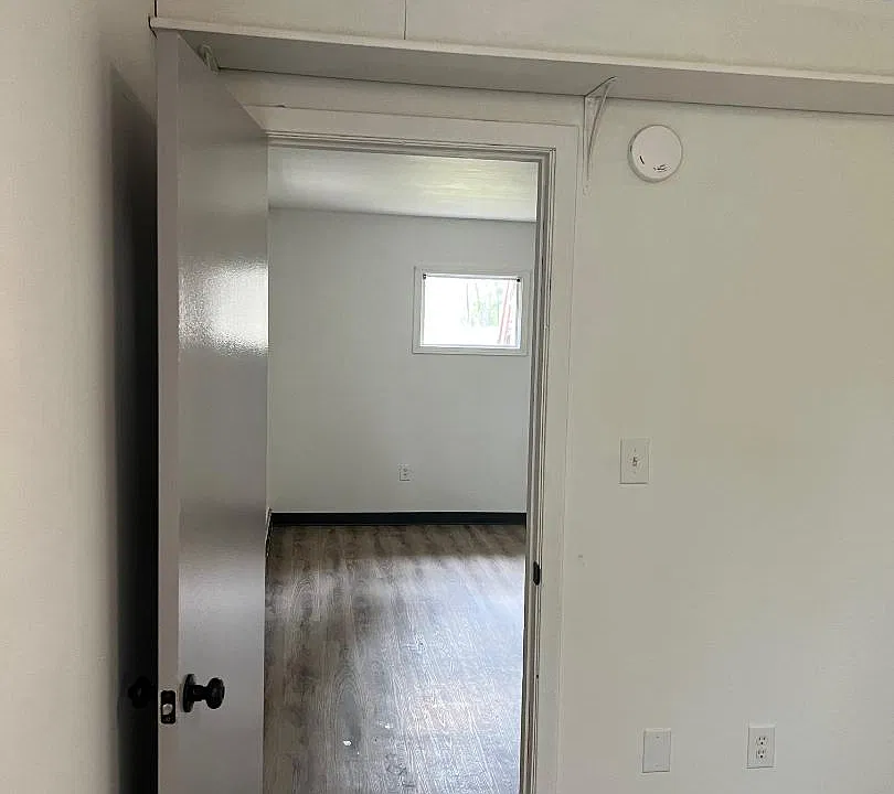 Unit Photo