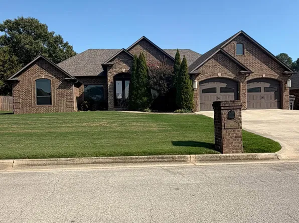 605 S 43rd St, Paragould, AR 72450