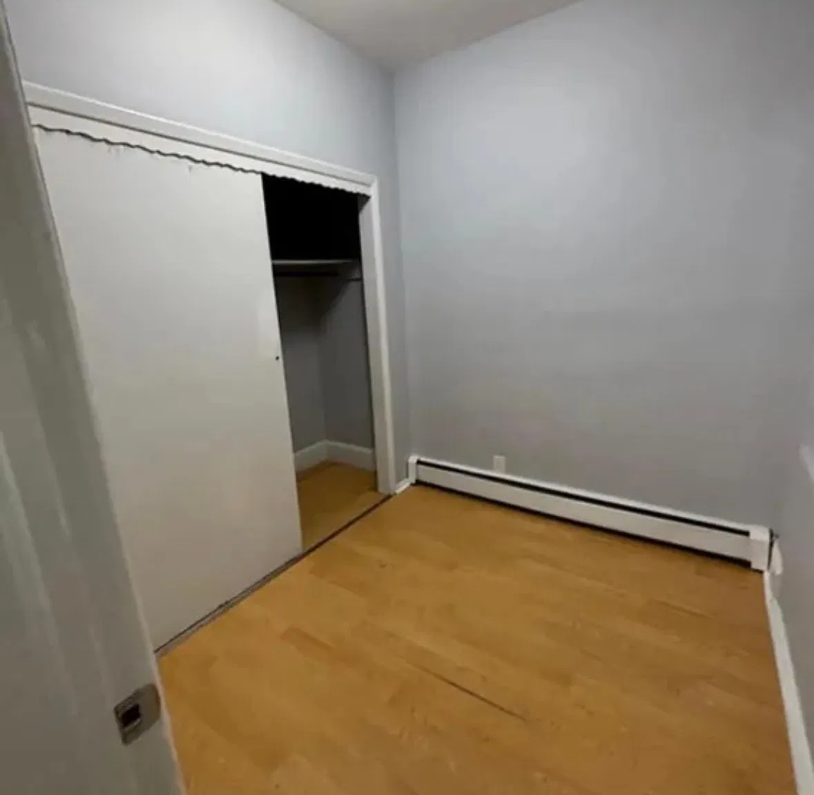 27 Parker Ave — Photo 3
