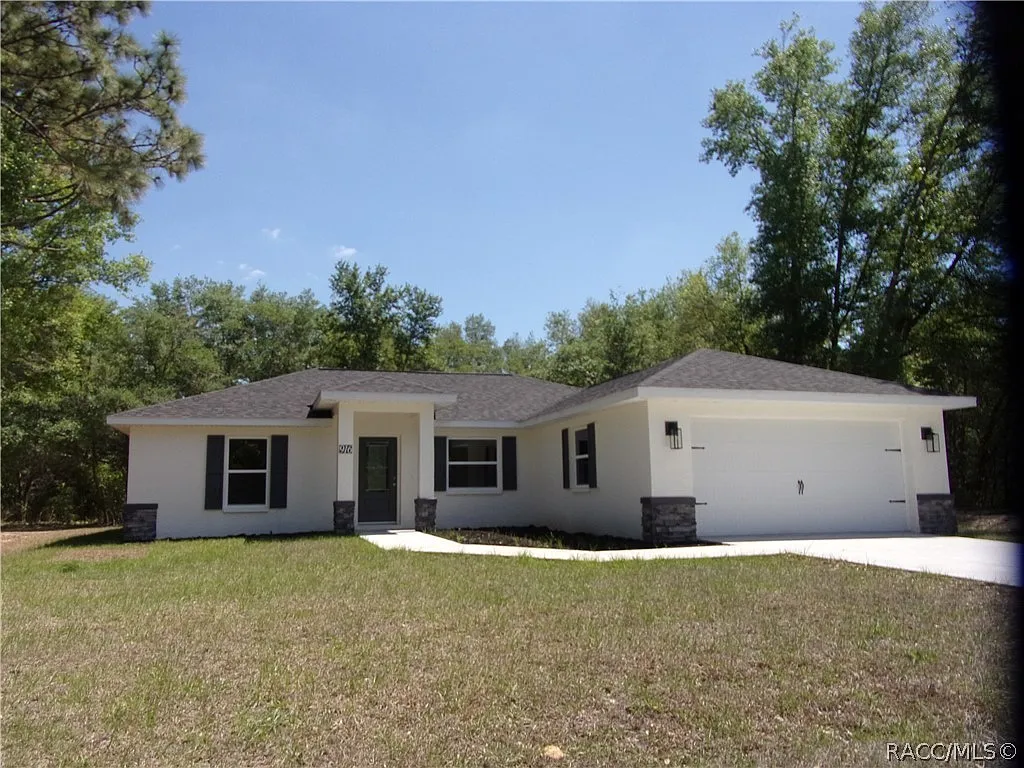 Building Photo - 916 Independence Hwy