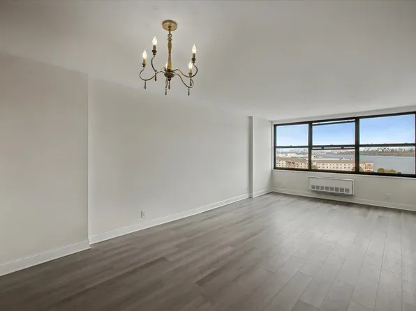 7002 Blvd East image 7 of 29