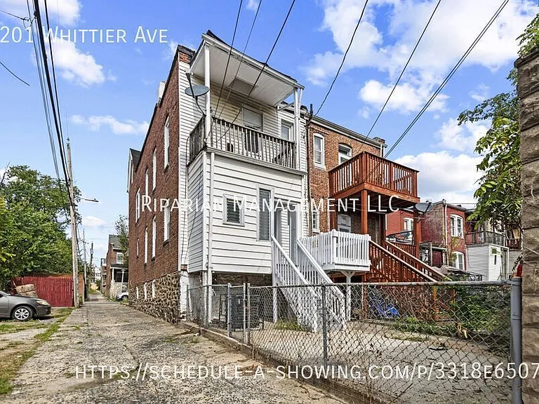 2201 Whittier Ave — Photo 24