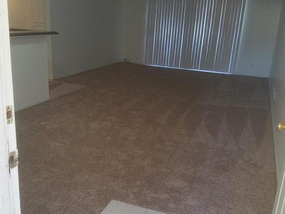 5th image of 10636 Woodley Ave Unit 28