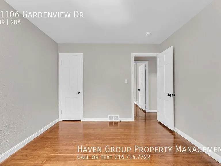 21106 Gardenview Dr — Photo 11