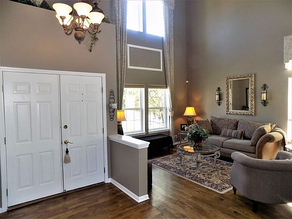 5th image of 1100 Westfield Way