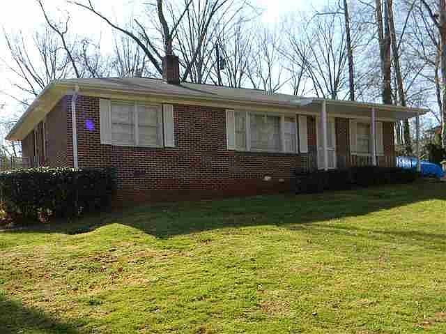 1st image of 514 Pennwood Dr