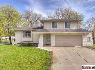 13818 Birchwood Ave, Omaha, NE 68137