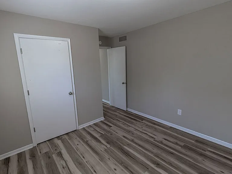 3415 Balboa Ln — Photo 9