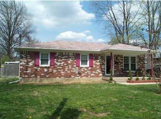 2217B Cavalier Dr, Louisville, KY 40216
