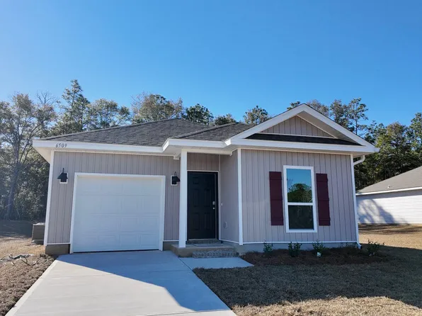 6531 Burleson Blvd, Crestview, FL 32539