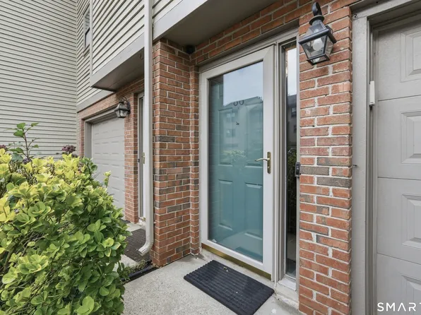 86 Metacomet Drive #86, Meriden, CT 06450
