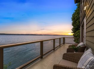 10835 Arroyo Beach Pl SW, Seattle, WA 98146