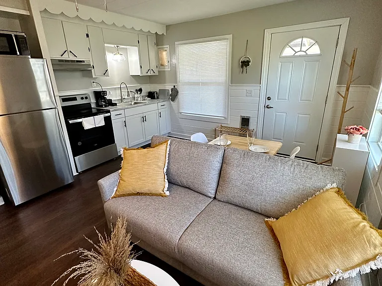 528 Fleming St #3 — Photo 9