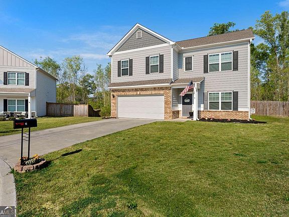3rd image of 6 Oak Ridge Ct NE