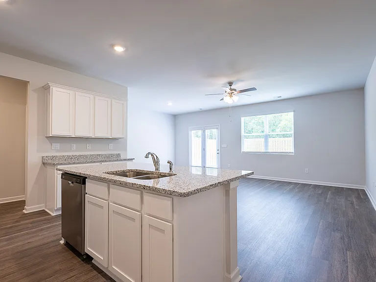 3422 Firestone Dr — Photo 6