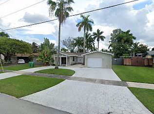 19751 Sterling Dr, Cutler Bay, FL 33157