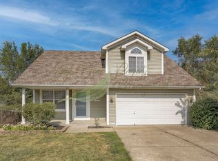 5029 NW Nantucket Dr, Blue Springs, MO 64015