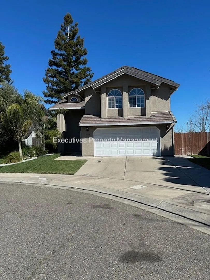 Coming Soon || 1103 Acapulco Ct Merced — Photo 1