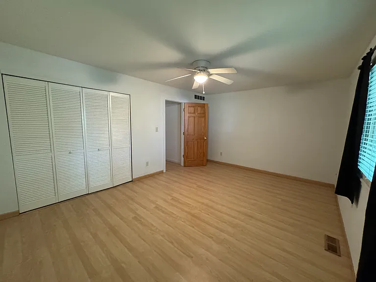 7300 Bluewater Dr #5 — Photo 13