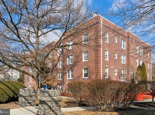 104 Woodside Rd CONDO C-206, Ardmore, PA 19003