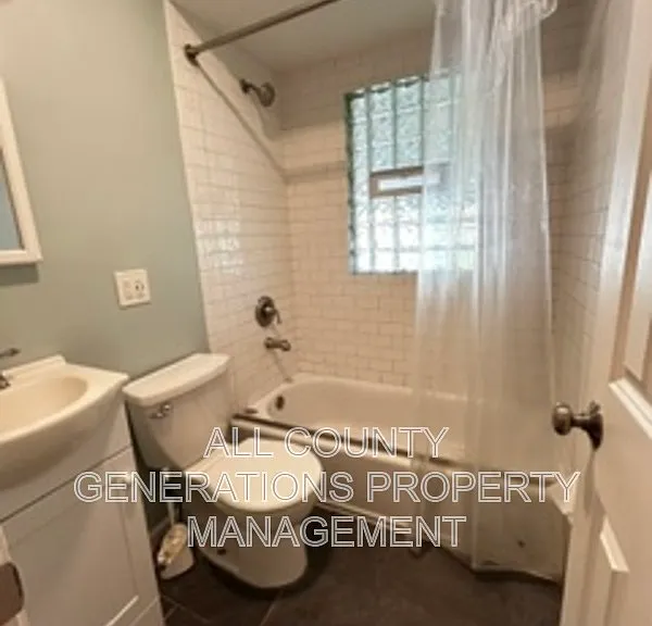 6558 Lawnwood Ave — Photo 5