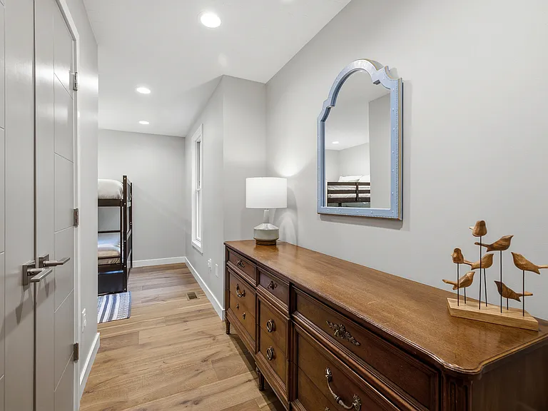10024 Town Line Rd — Photo 28