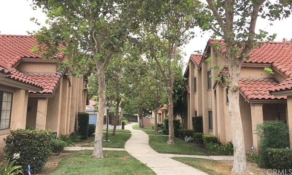 1st image of 10824 Pepper Way