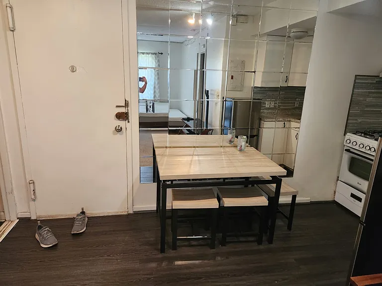 3071 Edwin Ave — Photo 8