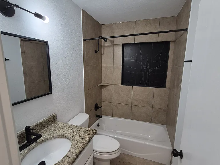 1203 Edgewood Ave — Photo 10