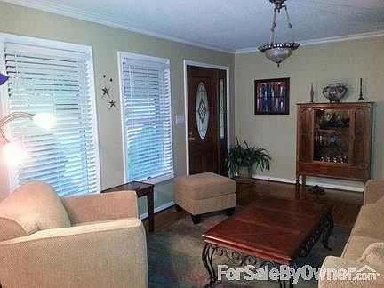4th image of 243 Watervale Dr