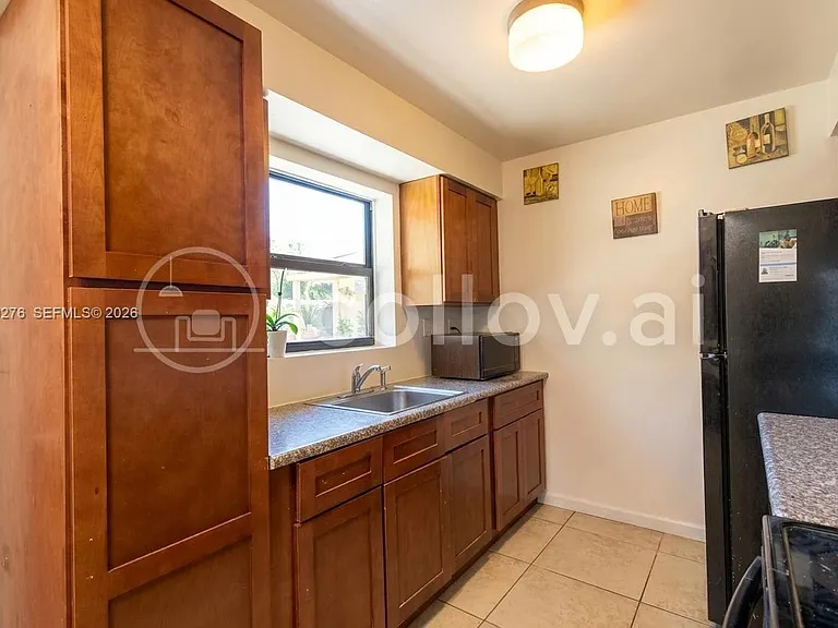 3551 SW 1st St — Photo 4