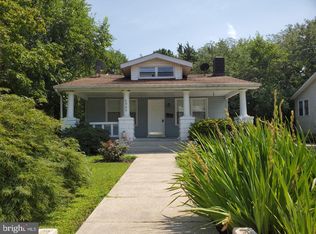 3905 Queensbury Rd, Hyattsville, MD 20782