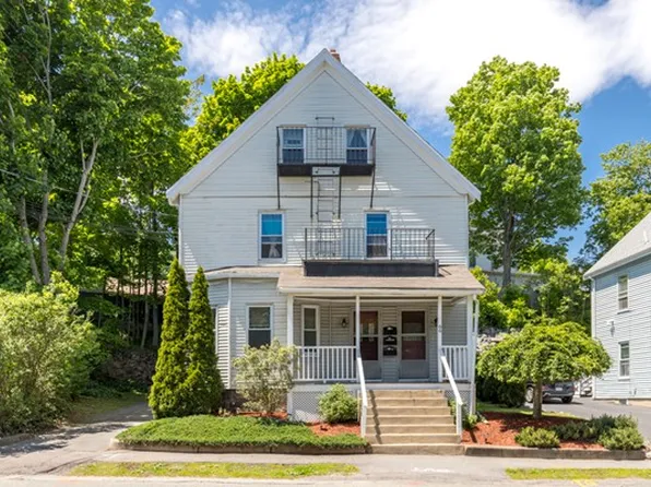 66 Vernon St #1, Wakefield, MA 01880