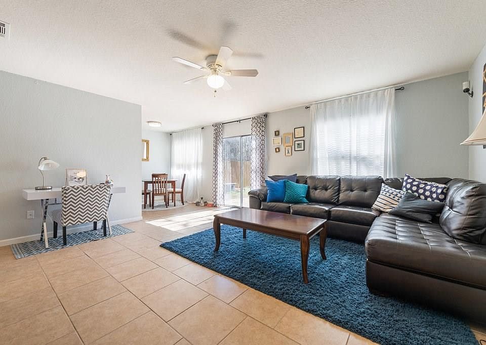 1st image of 2511 Sweet Clover Dr