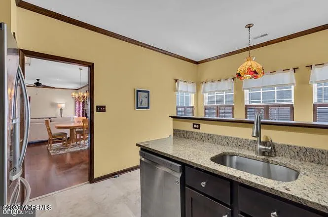65 Summerhill Dr — Photo 7