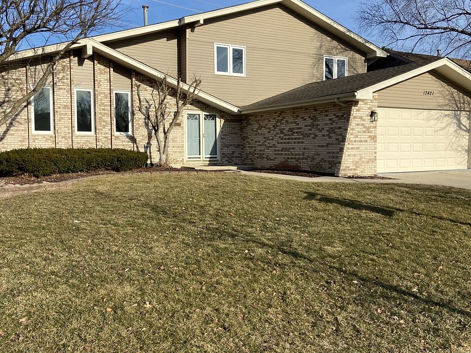 1st image of 17421 Highwood Dr