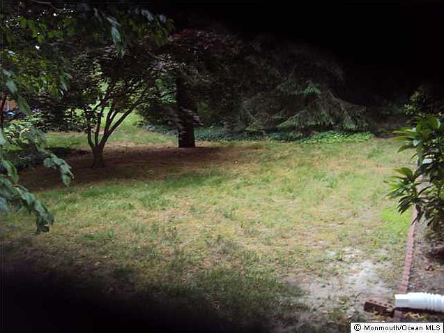 2nd image of 3 Quaker Lane #D