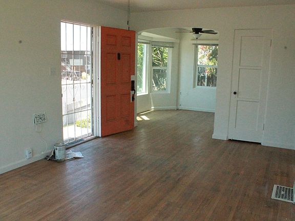 5th image of 4351 Mississippi St