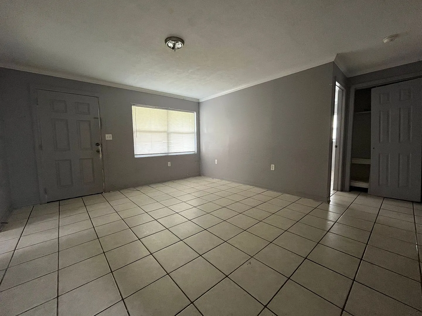 Cozy home located in Lakeland — Photo 3