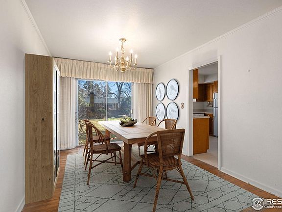 4th image of 1304 Robertson St