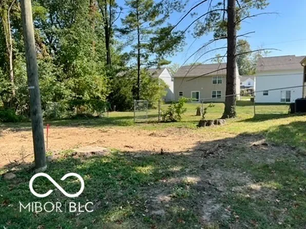 3153 Sapphire Blvd, Indianapolis, IN 46268