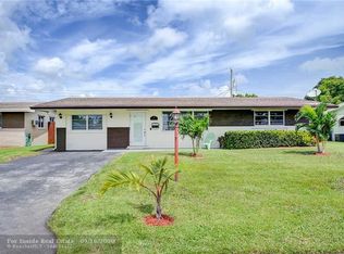7871 NW 14th St, Pembroke Pines, FL 33024
