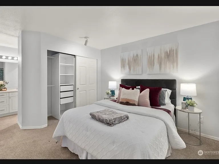 18501 SE Newport Way #G133 — Photo 10