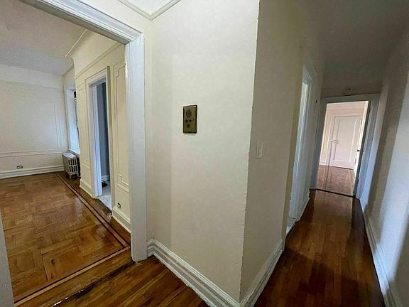 3rd image of 84-06 109th St #55