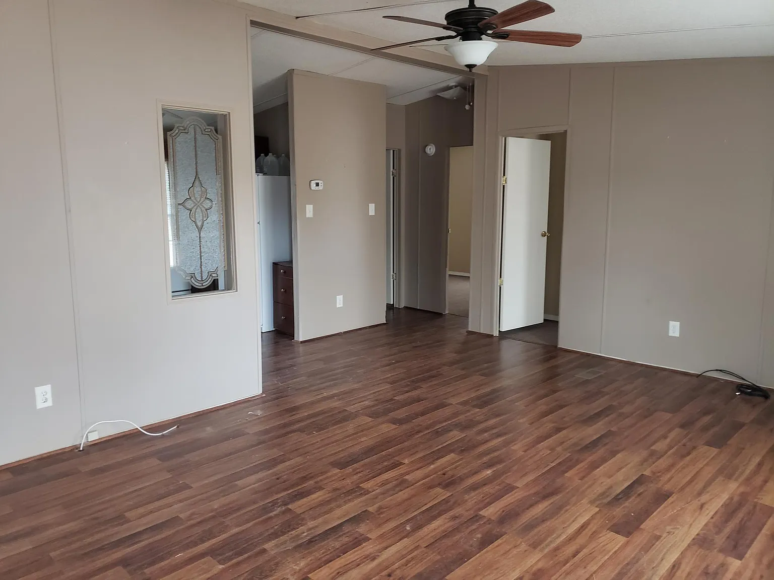3 bed, 1144 sqft, $1,600 — Photo 2