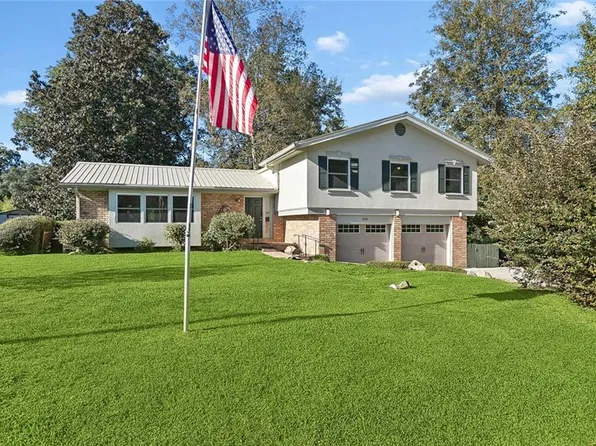 1318 Livingston St, Mandeville, LA 70448